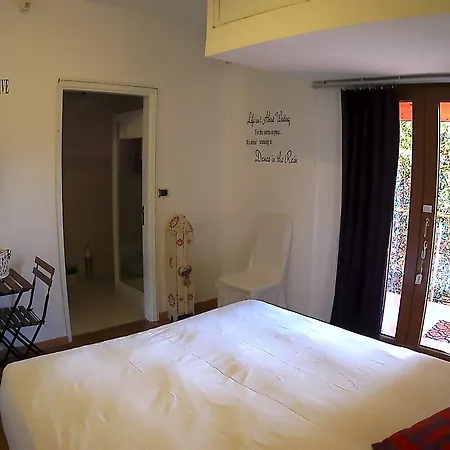 Bed & Breakfast B&B Albaluna Valenzano