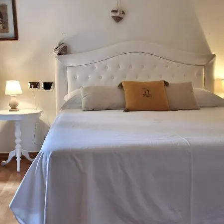 B&B Albaluna Bed & Breakfast Valenzano