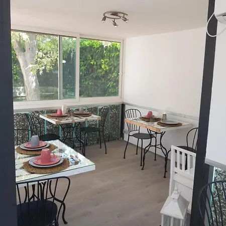 B&B Albaluna Bed & Breakfast